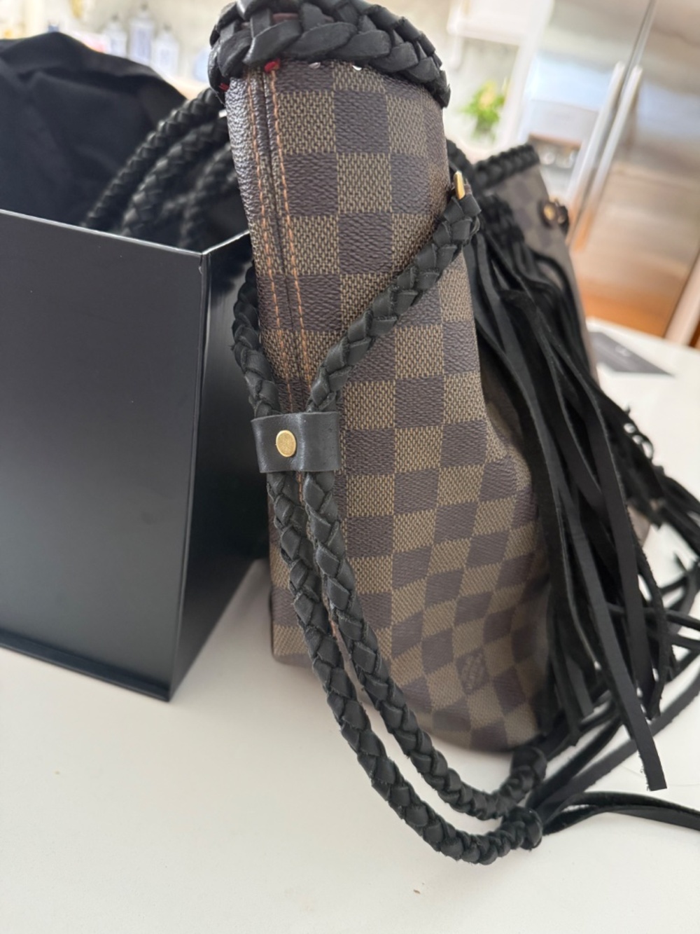 Louis Vuitton Handbag (reworked) - Picture 8 of 9